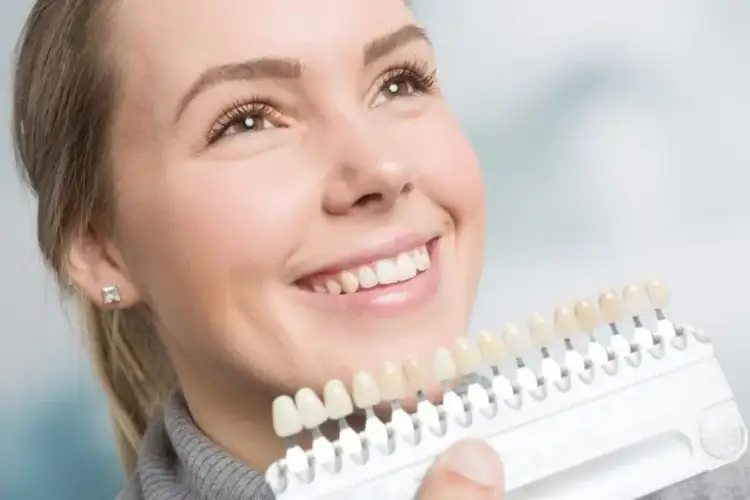 Beyond White How Teeth Whitening Blog Thumb 10