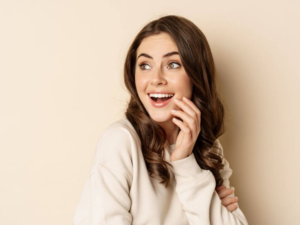 Can Cosmetic Dentistry Help Teeth Look Younger Again (1)