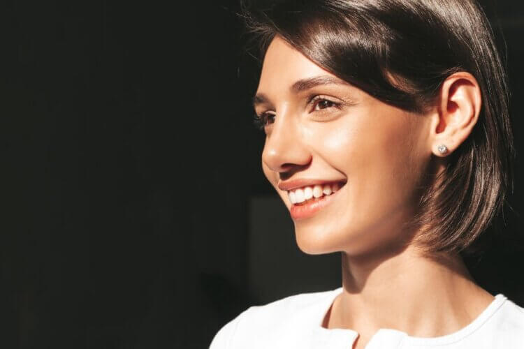 Who Is The Right Candidate For A Smile Makeover